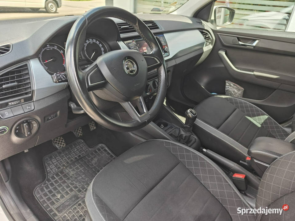 koda Fabia III 2014 uszkodzony Karczew