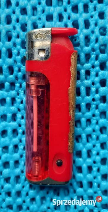 Zapalniczka gazowa z zaworkiem