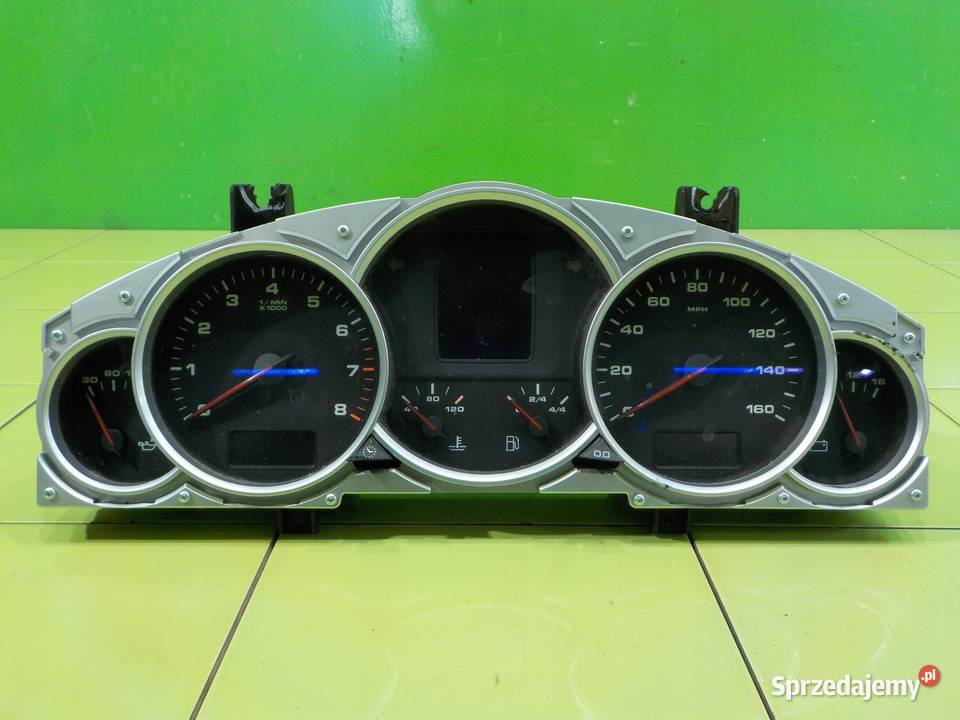 CAYENNE LIFT 48 B AUT 07r 5D licznik zegary Suków