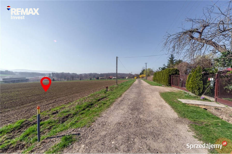 DZIAŁKA USŁUGOWA Z DOPUSZCZENIEM LOK utwardzona Stara Wieś