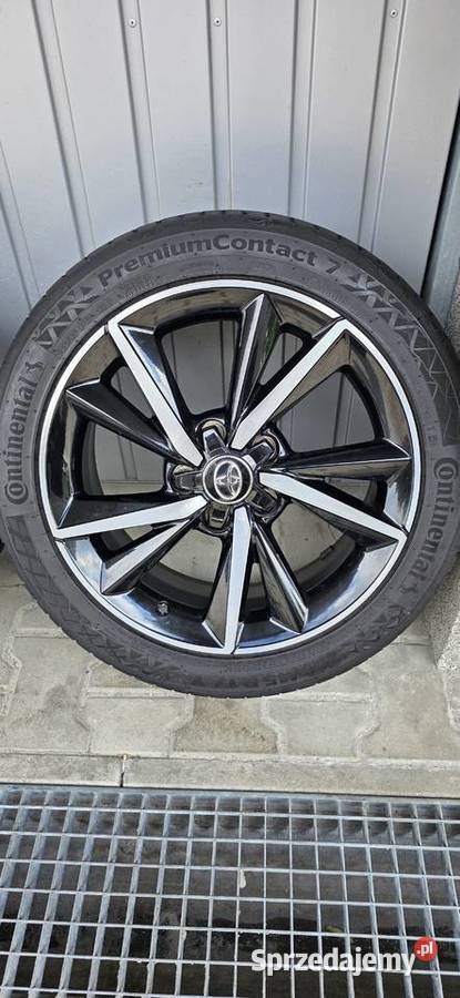 Oryginalne Koła Toyota Auris R17 CorollaOpony dolnośląskie Jelcz-Laskowice sprzedam