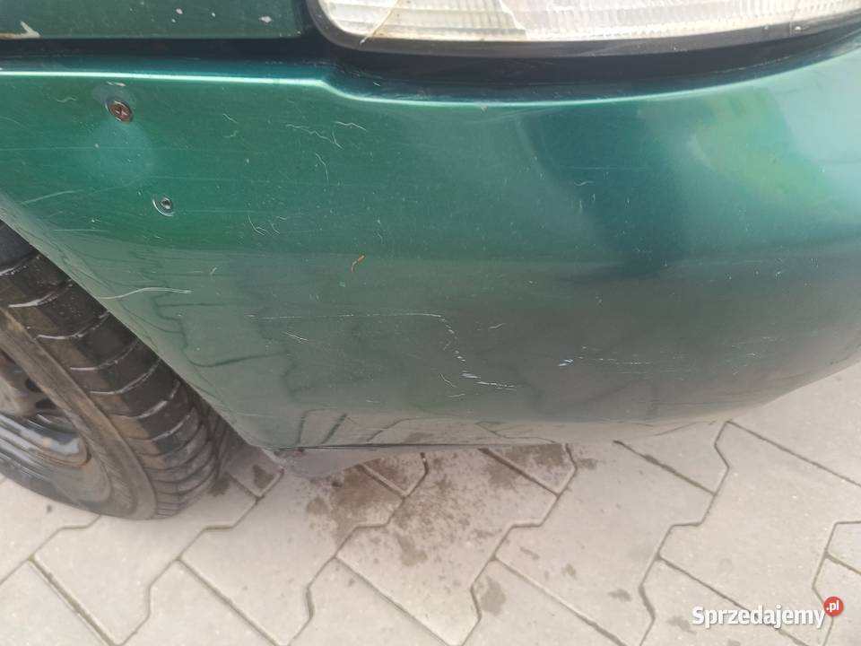 Zderzak Przód LZ6L Audi A4 B5 a45 osobowe śląskie Myszków sprzedam