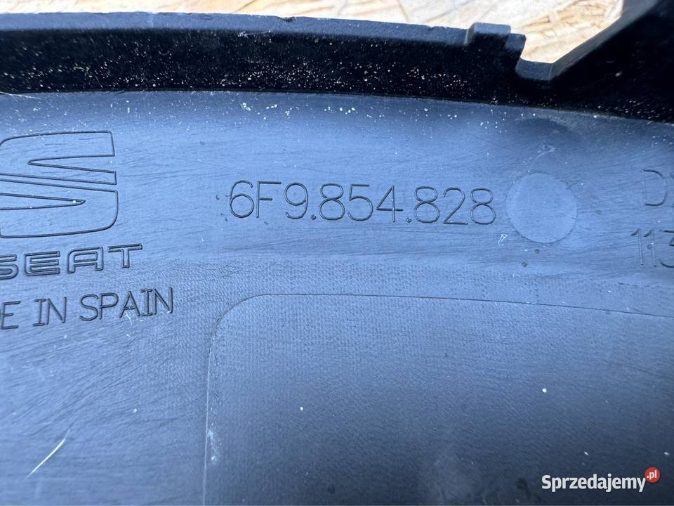 Listwa zderzaka przód prawa rh seat Arona