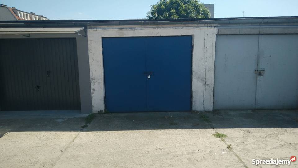 Garaż prz osiedlu Morcinka