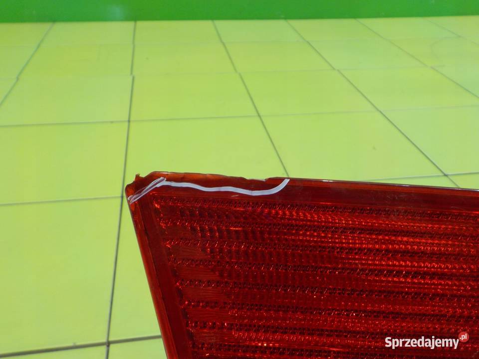 SKODA SUPERB II 20 TDI AUT 13r HB 5D lampa lewa Lampy tylne Suków