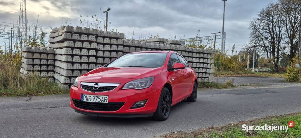 Opel Astra J 17 CDTI 2011r Zarejestrowana Strzałkowo