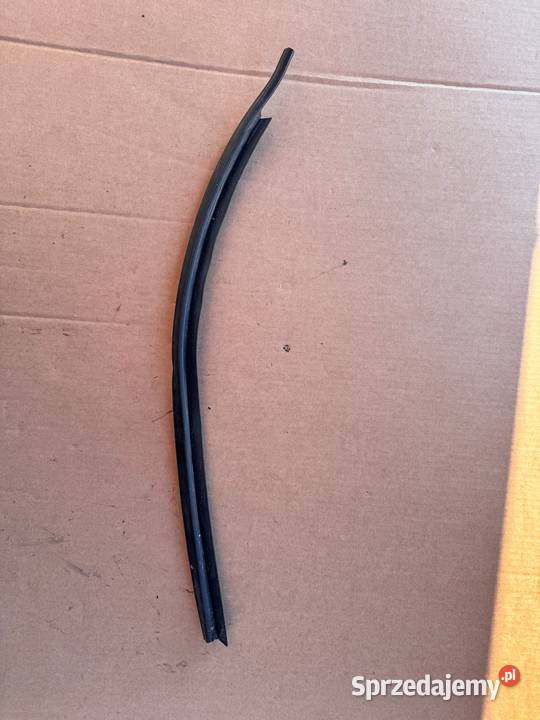Listwa zgarniająca wewnętrzna lewy tył Hyundai Brzesko