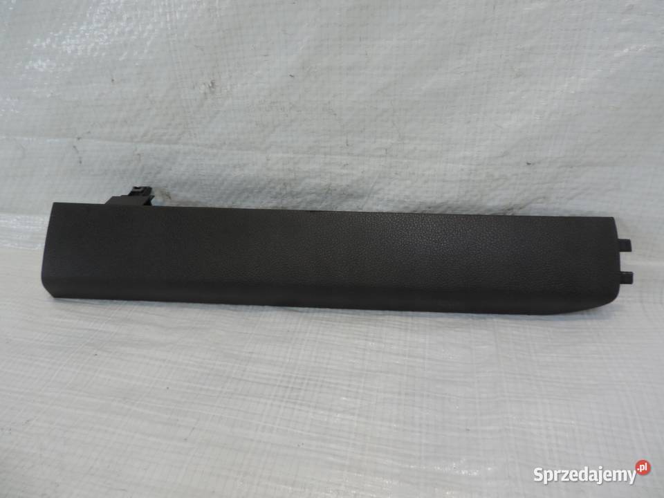 LISTWA PRAWA FORD KUGA MK1 3M51R044A10BCW osobowe sprzedam