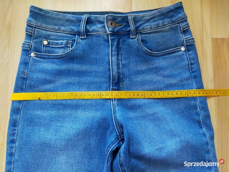 Spodnie slim z wysokim stanem