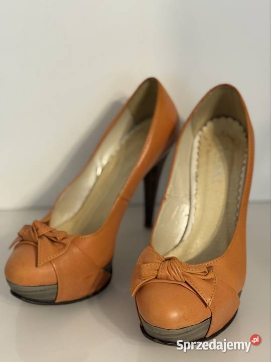 Pomarańczowe szpilki Lewski rozmiar 39 Pruszków