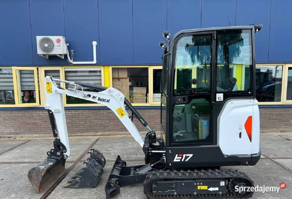 Ogłoszenie sprzedaży Bobcat E17minikoparka Gdańsk