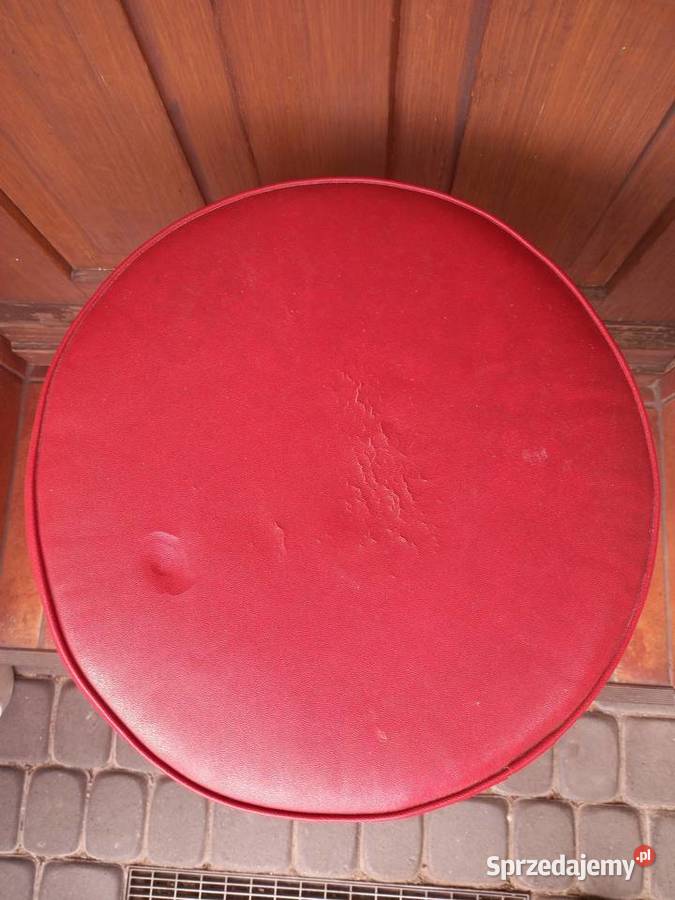 Stary dębowy taboret stołek PRL sprzedam