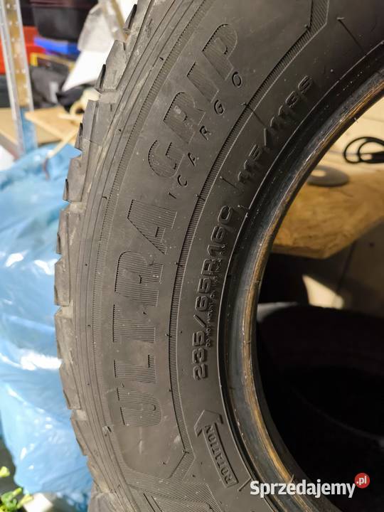 Opony Zimowe Good Year Cargo Ultra Grip 2356516C zima Łękińsko sprzedam