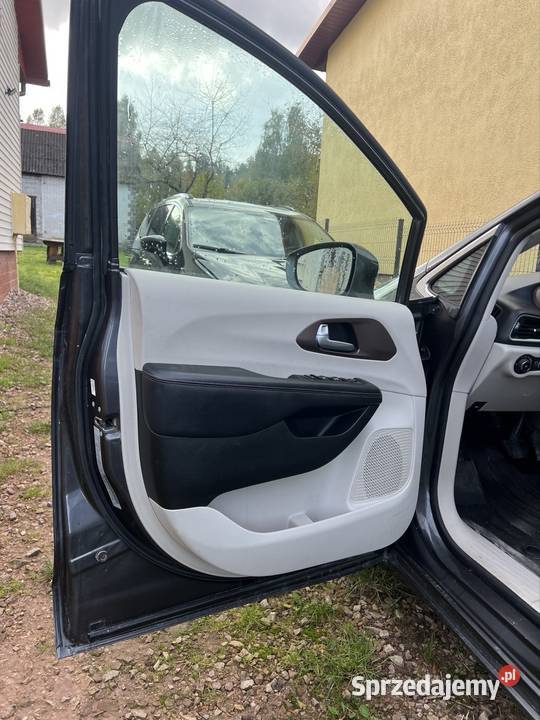 Chrysler Pacifica bezwypadkowy Majków