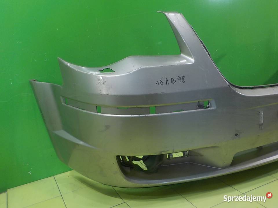 CHRYSLER GRAND VOYAGER V 28 CRD 10r 5D zderzak