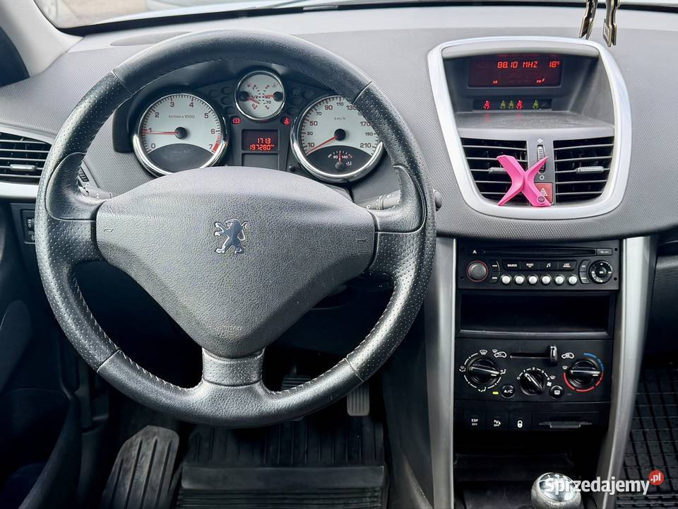 Peugeot 207 16b Sport Klima Hak garażowany mazowieckie Warszawa sprzedam