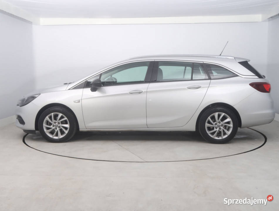 Opel Astra 12 Turbo pełny VAT Bielany Wrocławskie