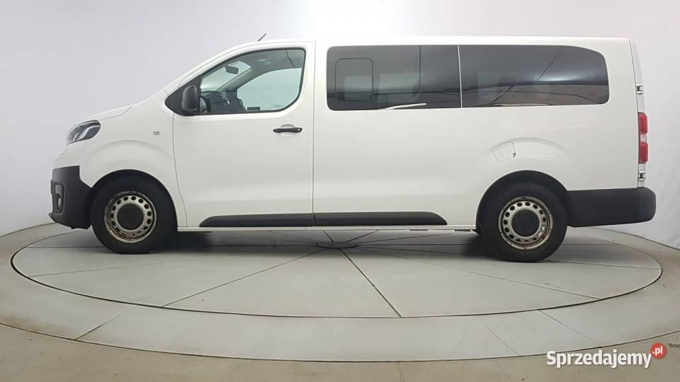 Toyota ProAce 20 D4D Long Z Polskiego Salonu serwisowany w ASO Warszawa