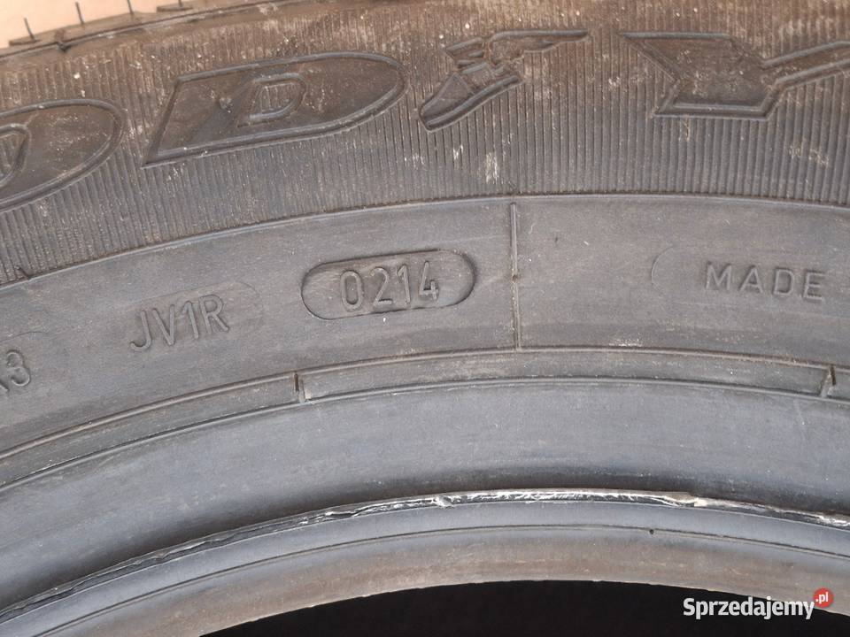 OPONA LETNIA GOODYEAR EFFICENTGRIP 22560R16 102H Bieleń