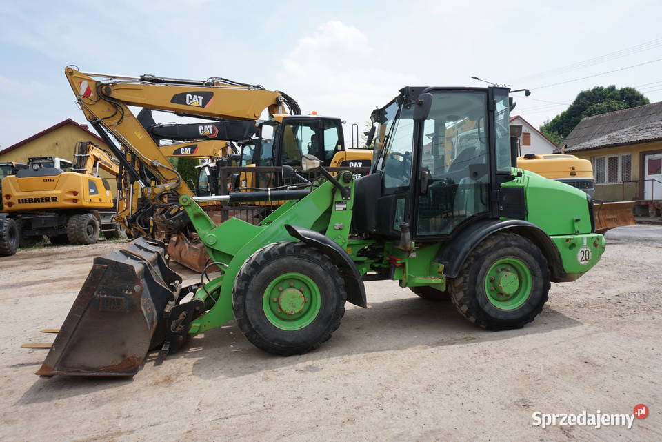 Ładowarka kołowa CAT 906 H 2012 nie Jeziorko sprzedam