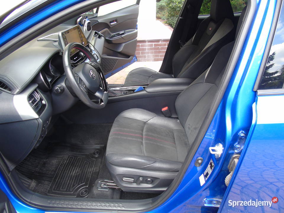 Toyota c hr 20 Gr Sport bezwypadkowa pierwszy garażowany C-HR