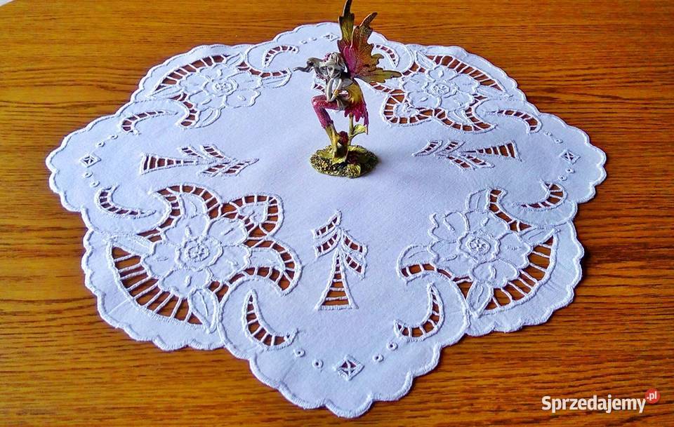 Serweta ręcznie haftowana wielkopolskie