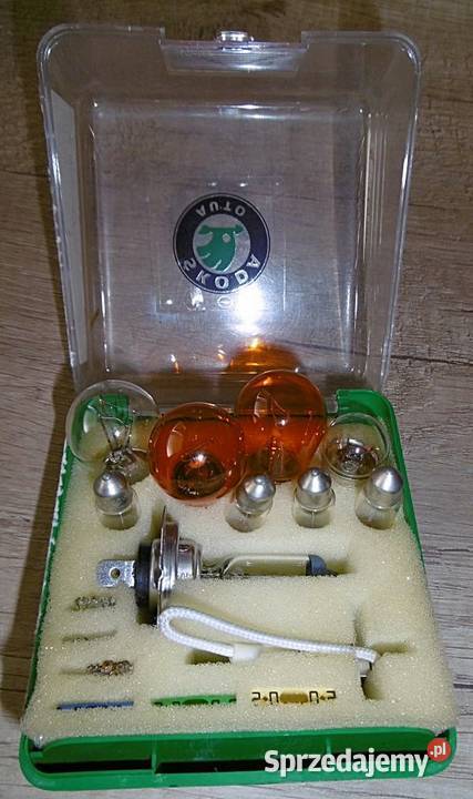 Zestaw żarówek oryginalne Skoda Fabia inne osobowe Żarówki samochodowe wielkopolskie Ostrów Wielkopolski