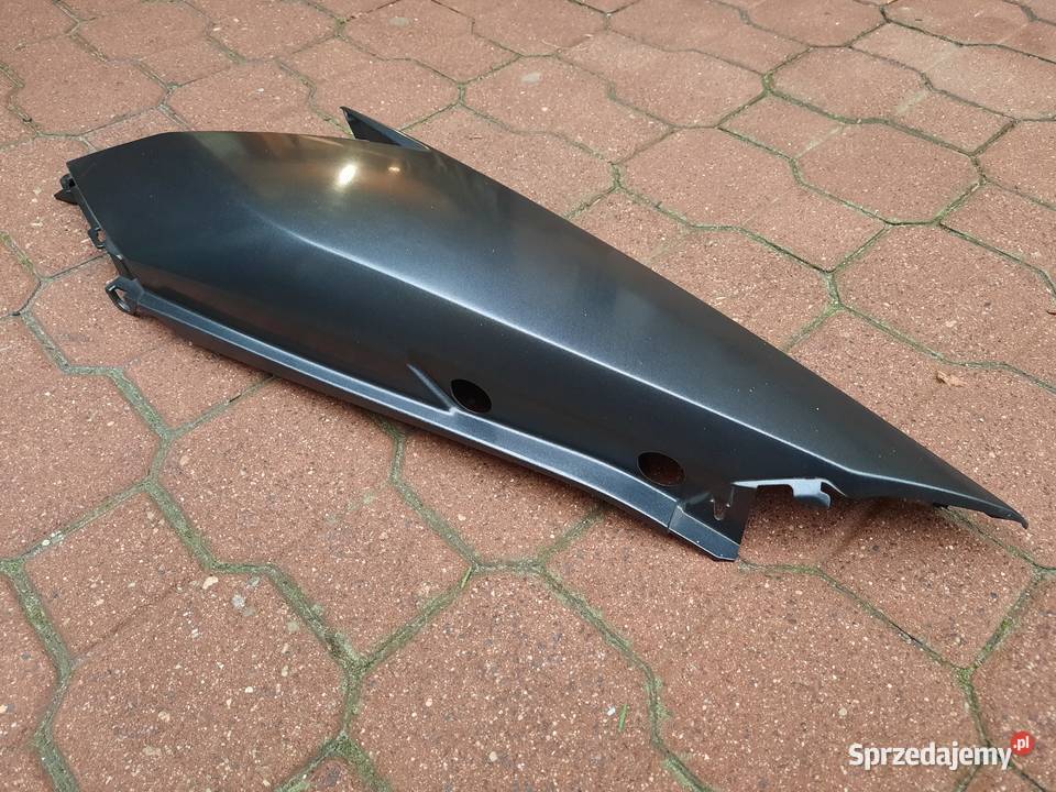 Boczekogonzadupek prawy tył Honda Forza NSS 125 Biała Podlaska