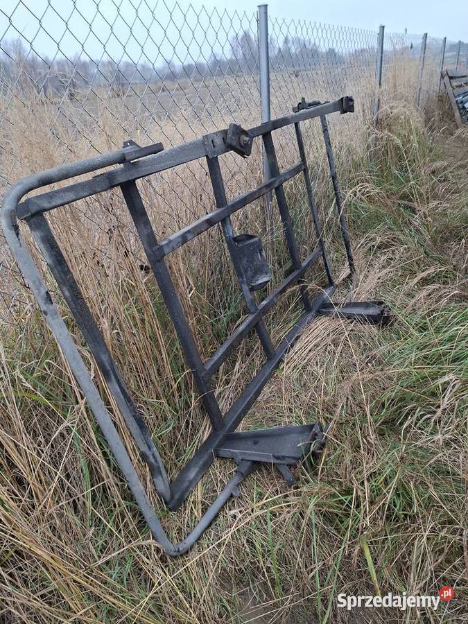 Kosz na koła zapasowe naczepa wieszak uchwyt Chrośla