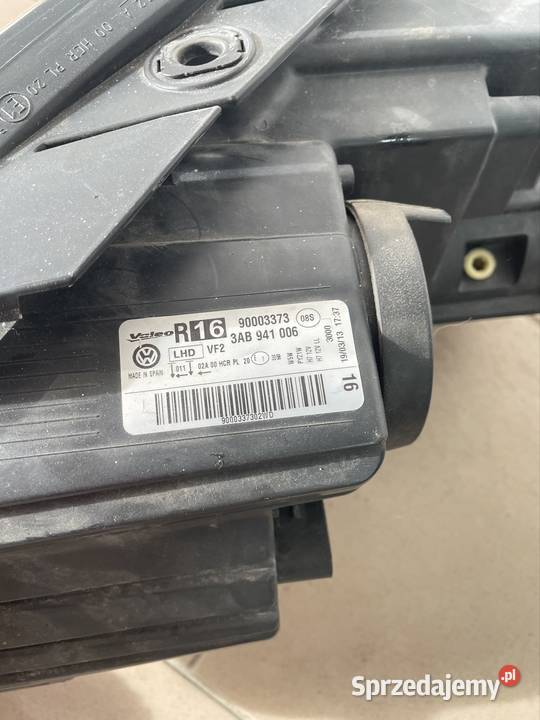 Lampy przednie Volkswagen Passat B7 Paszowice