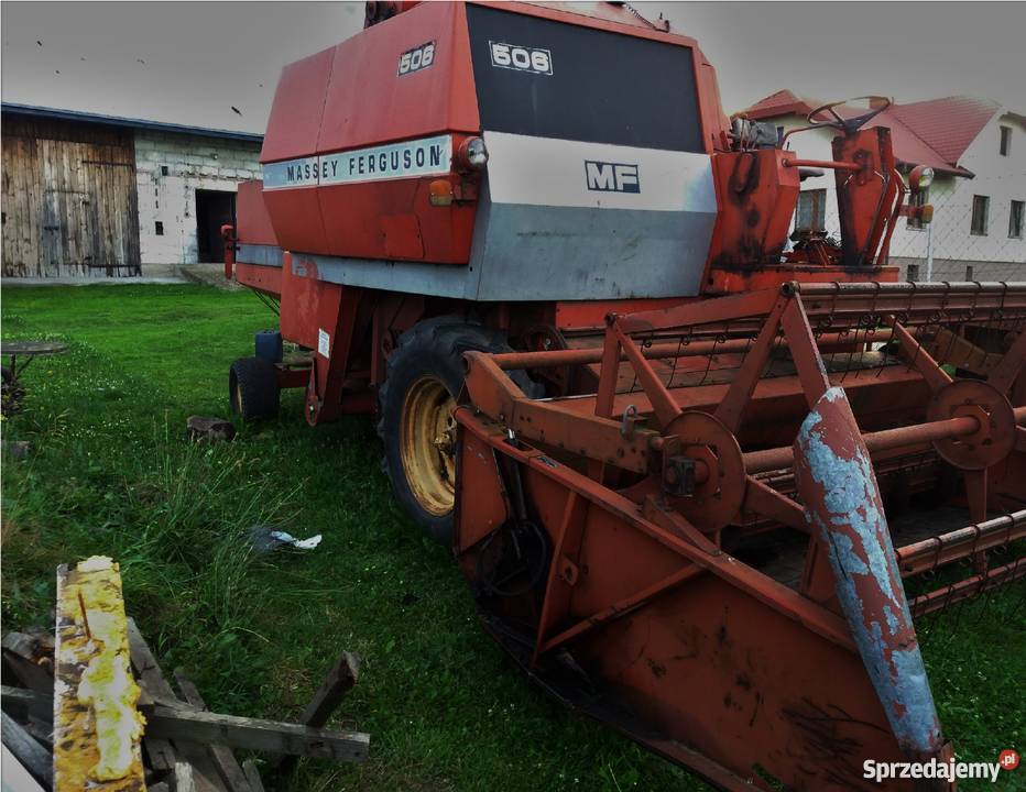 Kombajn zbożowy Massey Ferguson MF 506 Libusza