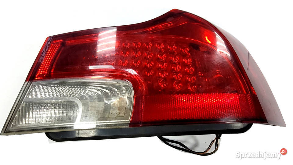 LAMPA TYŁ TYLNA PRAWA VOLVO C70 II 2009r 2013r Lampy tylne