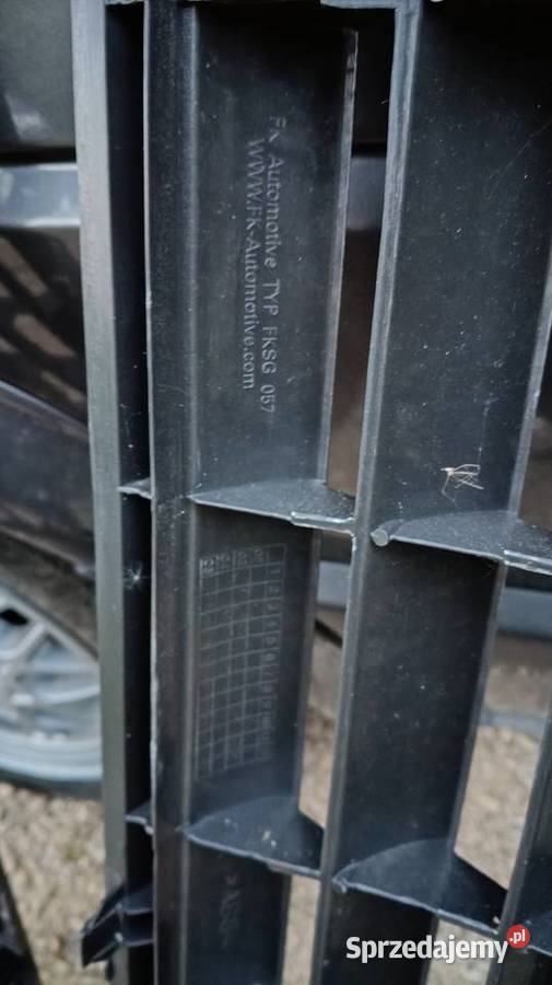 Grill Atrapa 4 lampy Volkswagen Golf 2 i Jetta Kraków