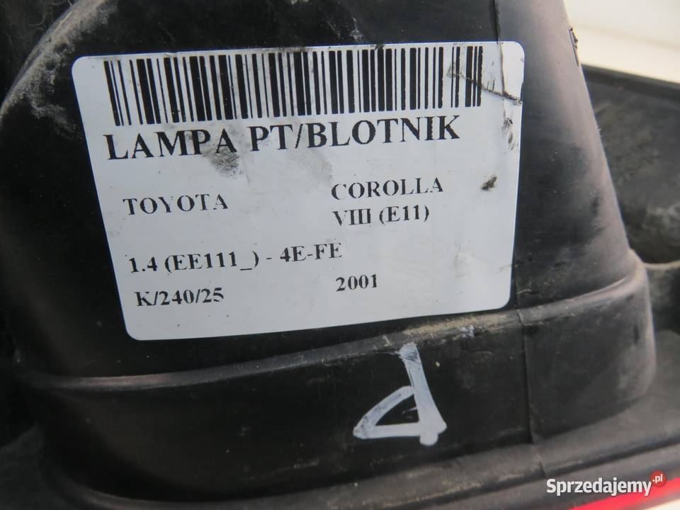 LAMPA PRAWA TYLNA TOYOTA COROLLA E11 lift Lampy tylne