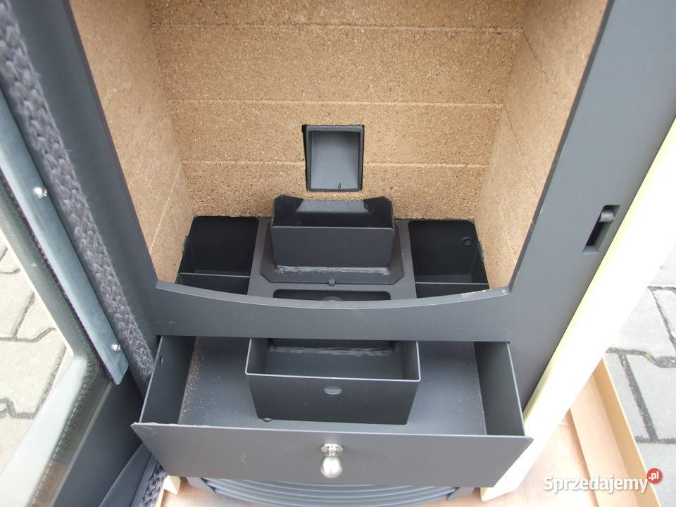 Piec piecyk kominek na pelet pellet 65 KW Bogacica