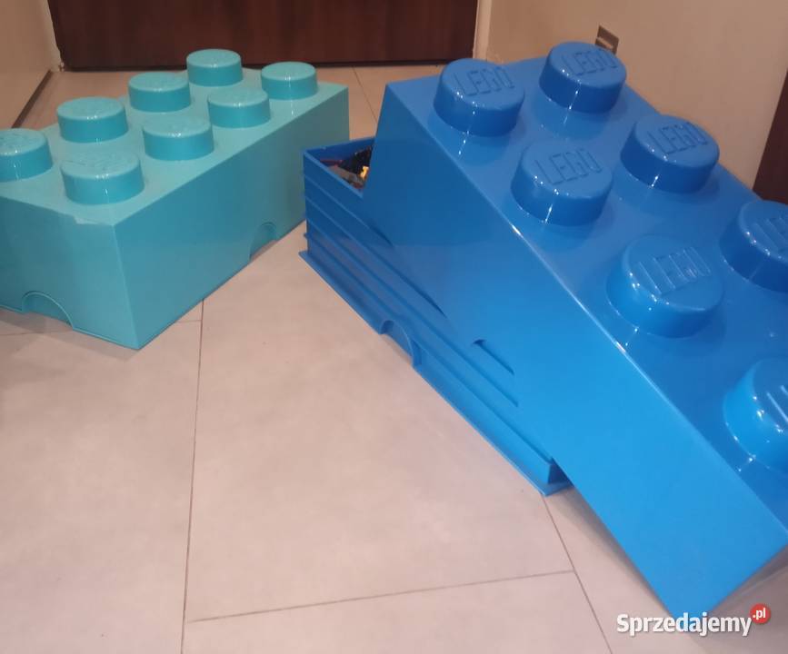 Dwa pojemniki LEGO kujawsko-pomorskie