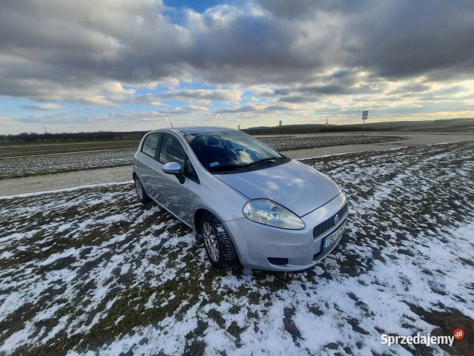 Sprzedam doinwestowane Grande Punto Stopnica sprzedam