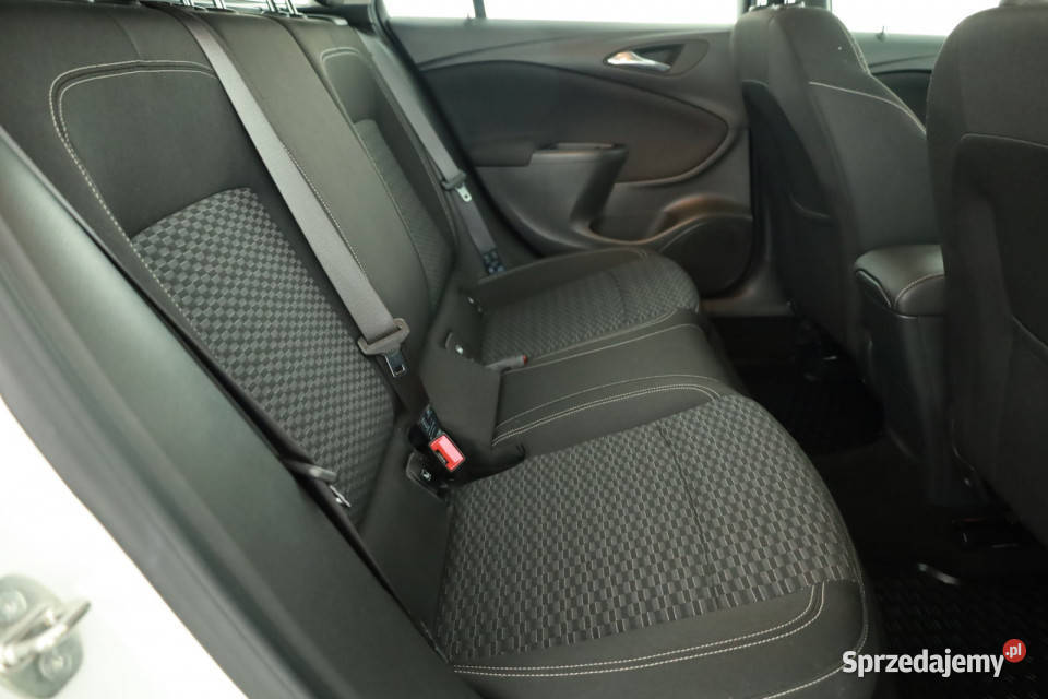 Opel Astra 14 T 92855km Piaseczno