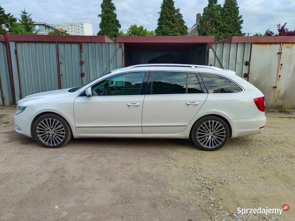 Skoda Superb 36 Full zadbana garażowany Komorniki