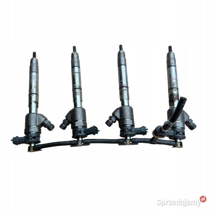 Wtryskiwacze 338002A610 0445110589 HYUNDAI I40 Barłogi sprzedam