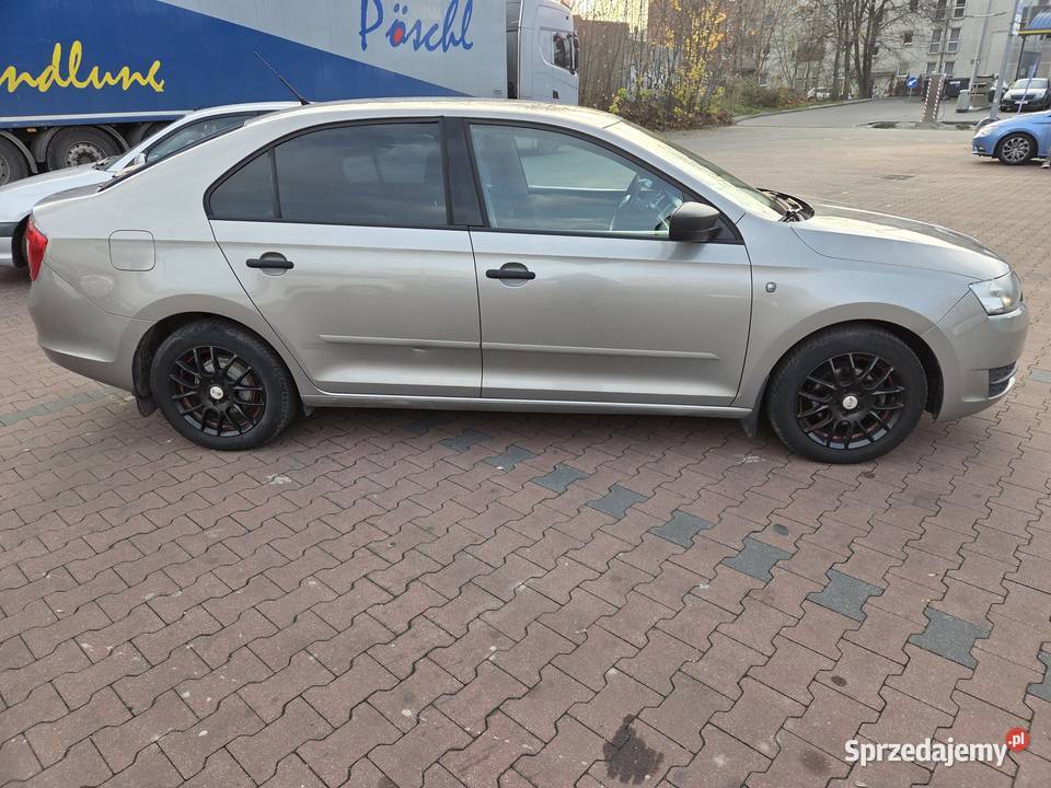 Skoda Rapid 12Benzyna z Gazem Klimaczujniki Samochody osobowe Będzin