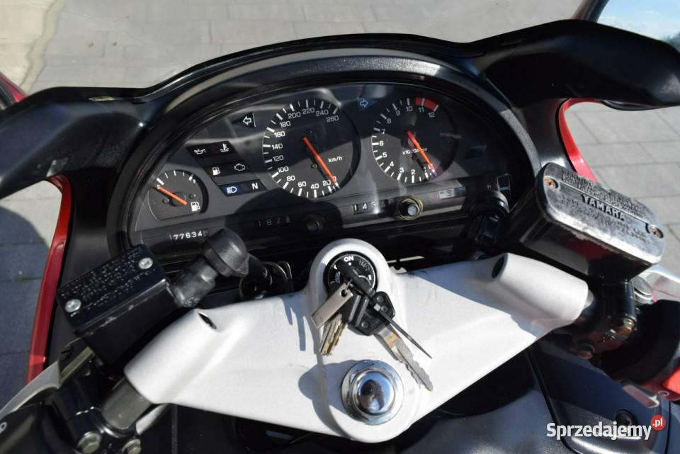 Yamaha GTS 1 ręka SUPER stan kufry oryginał z DE Śrem