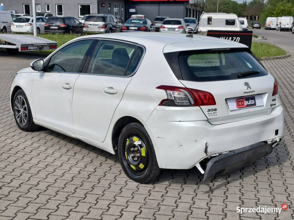 Peugeot 308 16 ehdi 120 full ledy tablet uszkodzony małopolskie Kęty