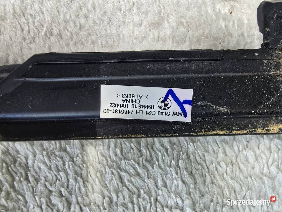 LISTWA ZGARNIAJĄCA LEWY TYŁ BMW G21 7465181 osobowe Lędziny