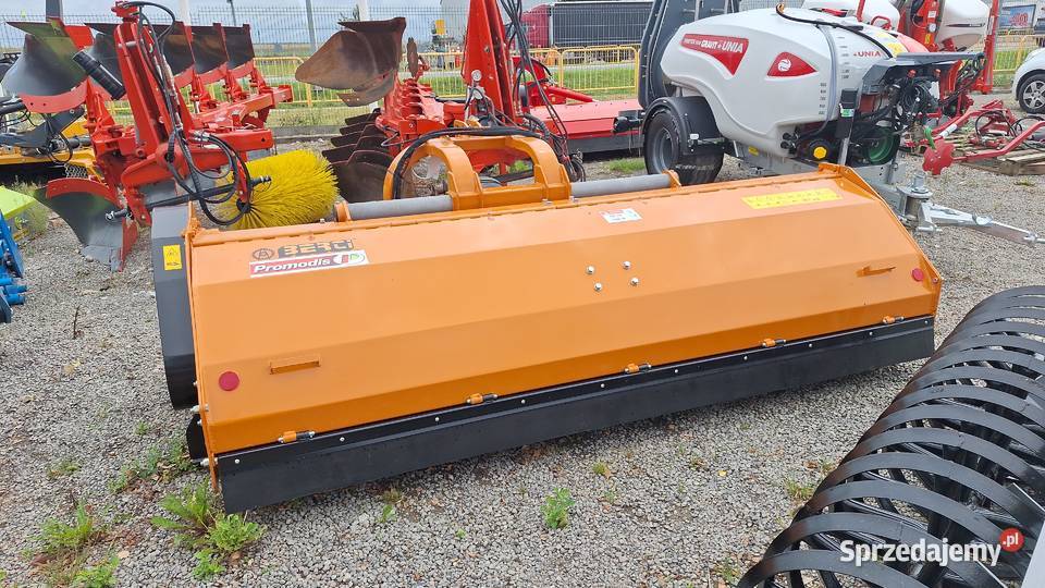 Rozdrabniacz polowy Berti LandS 300