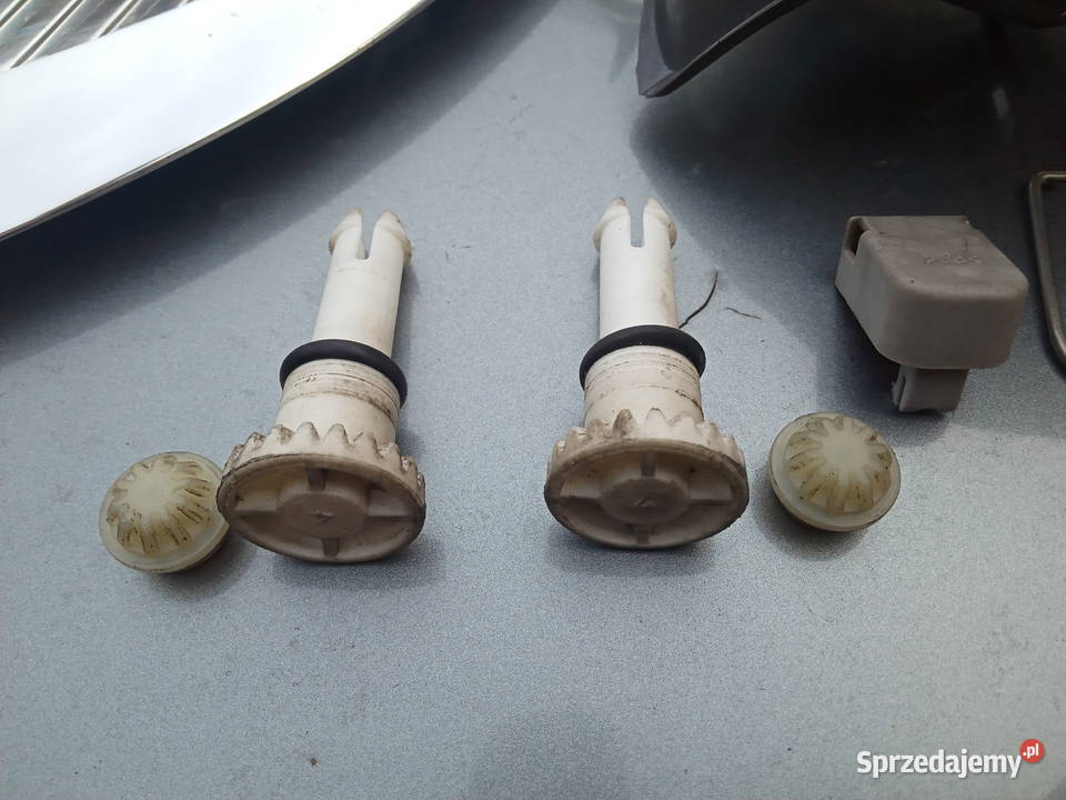 Audi A2 Lampa lewa przód Klosz Regulacja Dębica