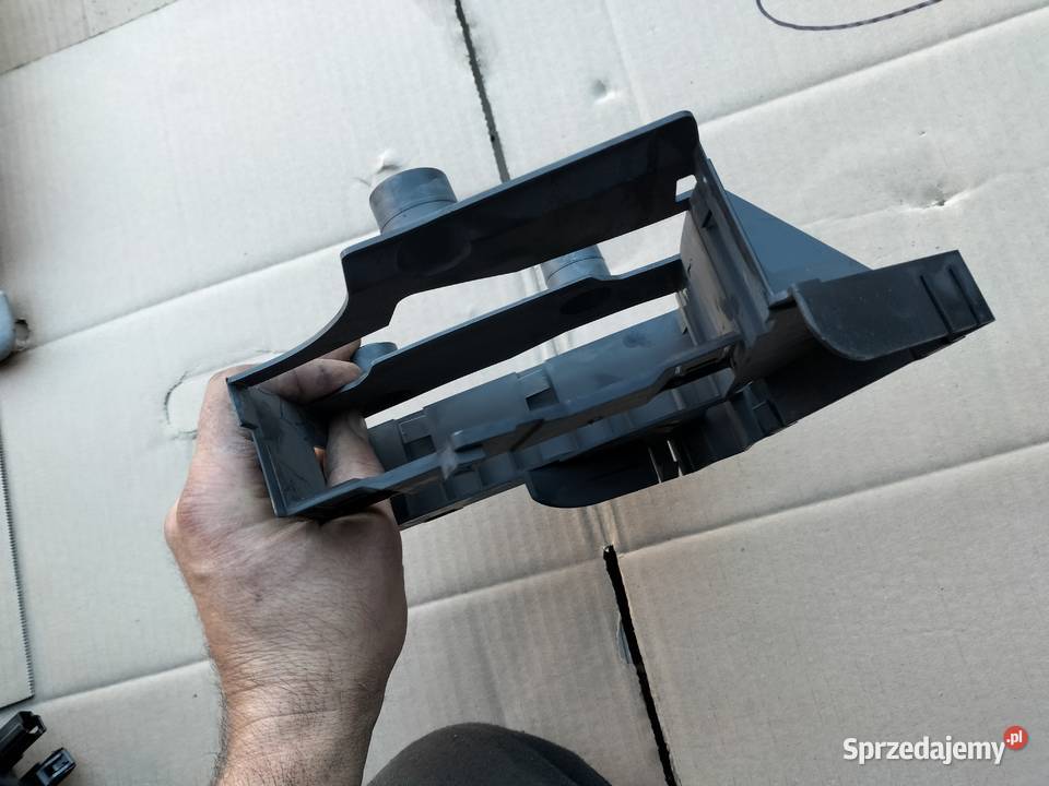 FORD FOCUS MK1 OSŁONA OBUDOWA KIESZEŃ STEROWNIKA osobowe Kamień-Kolonia