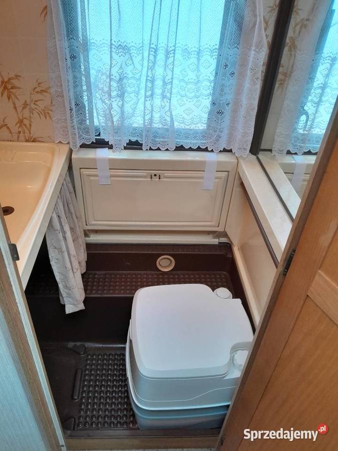 Przyczepa kempingowa Burnster Lux 640 640m 2