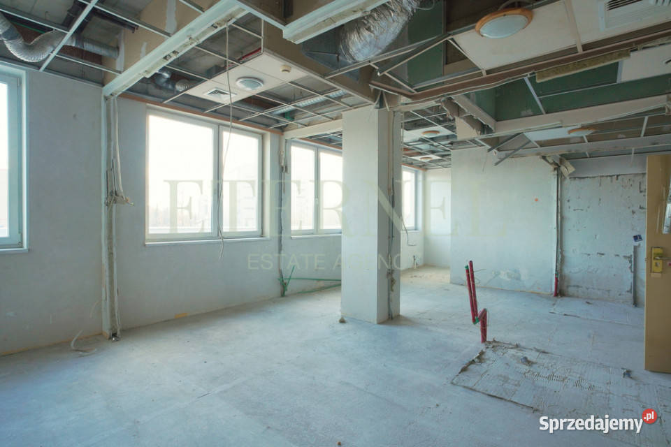 30 pokoimiejsca postojowe inwestycja w Krakowie Kraków