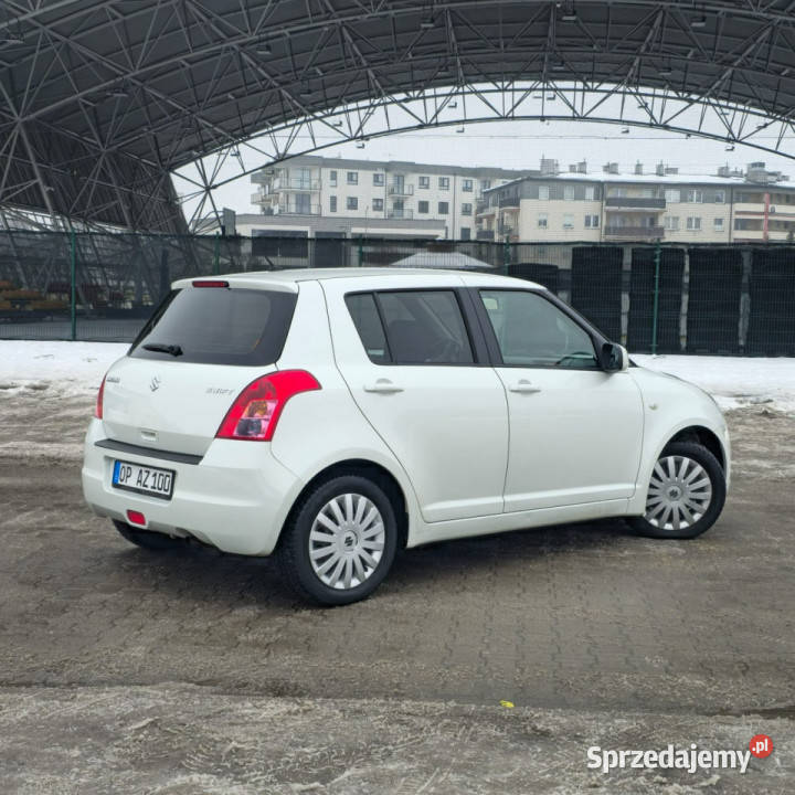 Suzuki Swift Suzuki Swift 13 Comfort dance IV 1328cm3